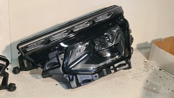 Škoda Kamiq nové matrix světlomety facelift - 3