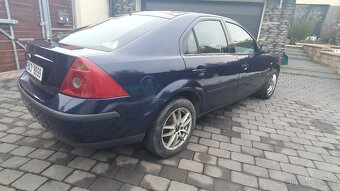 Ford Mondeo 1.8i - 3
