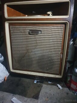 Gramoradio Tesla - 3