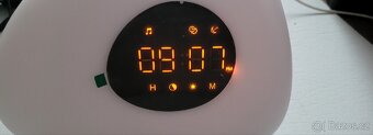 Multifunkční LED budík - 3