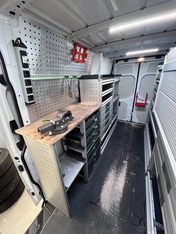 Dílenská vestavba BOTT,sprinter,L3H2,LED osvětla - 3