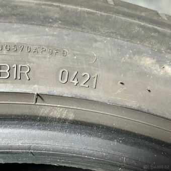 Letní pneu 245/45 R19 102Y Dunlop 6mm - 3