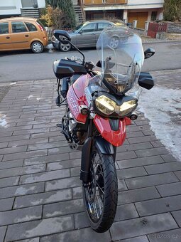 Triumph Tiger 800 XCA - 3