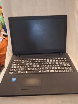 Lenovo na náhradní díly notebook - 3