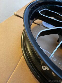 Ducati Diavel V4 - 3