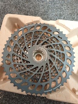 Kazeta Sram GX XG1275 10-52 - 3