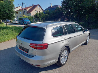 Volkswagen Passat 2.0Tdi 110kw Dsg+HIGHLINE+ČR - 3