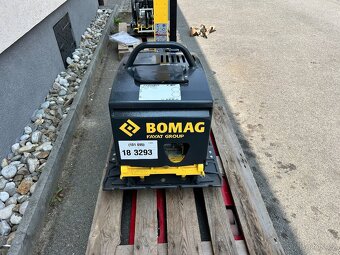Reverzní vibrační deska Bomag BPR 35/60 | nový stroj, záruka - 3