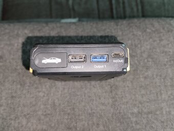 Přenosný startovací zdroj - 3