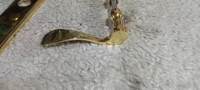 Kování kliky dveří 90 - 3