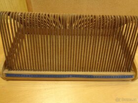 Prodám stojánek na desky retro - 3