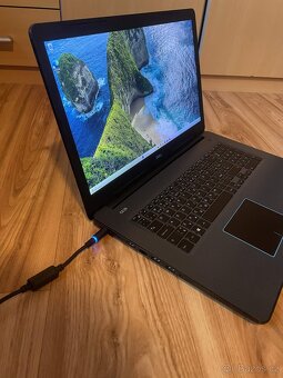 Herní notebook DELL G3 17 Gaming 3779 - 3