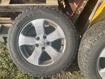 Jeep Grand Cherokee - 3