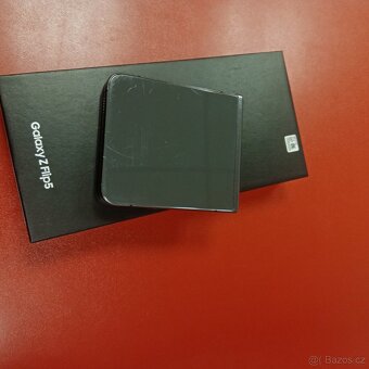 Samsung Galaxy Z Flip5 5G 256GB záruka 2/2026 - 3