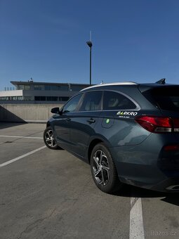 Hyundai i30 1.5 T-GDi CW MHEV 7DCT, Play 2024 - 3