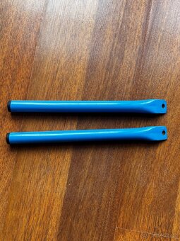 BMW E90 kidney bars - 3