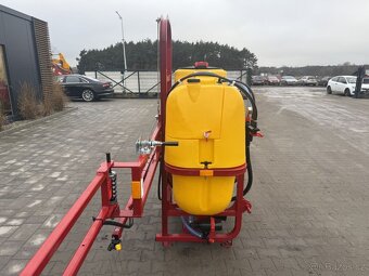 Postřikovač 600L 12m STRUMYK - 3