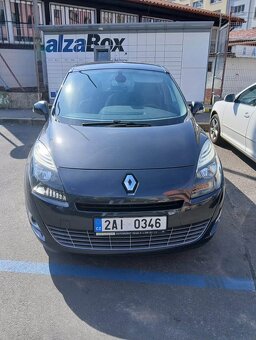 Renault Grand Scenic III 1.6 16V Rok 2011 - 3