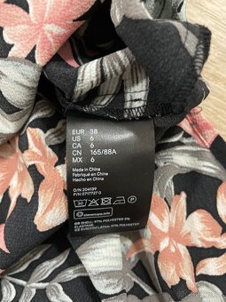 Dámské šaty, zn. H&M Divided, vel. 38 - 3