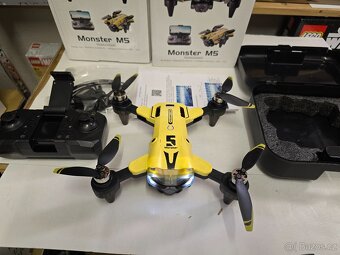 M5 dron s duální HD kamerou, boxem a příslušenství - 3