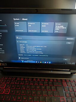 Herní notebook Acer RTX 3050 - 3
