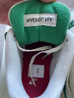 Air Jordan 4 Retro White and Green - 3