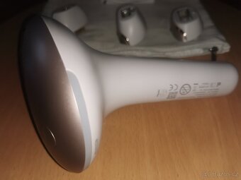 Philips Lumea IPL 7000 - 3