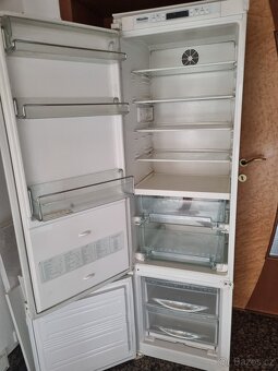 Vestavná lednice s mrazákem Miele - 3