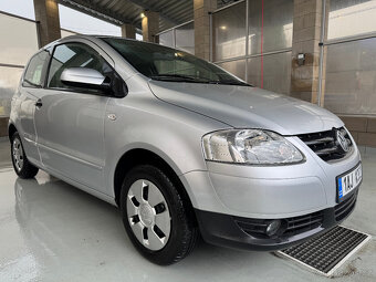VW Fox - nejnovější model 2011, motor 1,2 44kw, výbava Style - 3