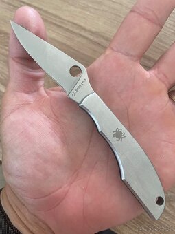 Nůž Spyderco - 3