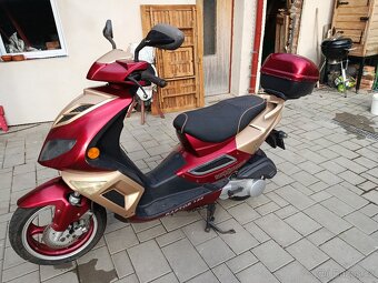 Skútr Korado 125 - 3