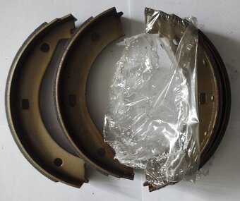 Brzdové čelisti LPR 04690-2 sady - 3