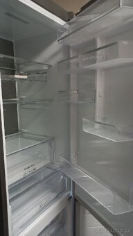 Kombinovaná chladnička Samsung RB37J5329SS/EF #REZERVACE# - 3