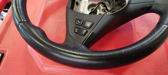 Volanty E6x M a Sport paket - 3