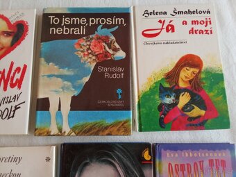 Mix knih pro dívky 2 - 3