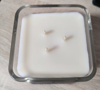 Svíčka Yankee Candle Blooming Cotton Flower - 3
