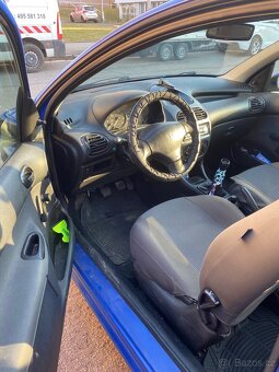 Peugeot 206 - 3