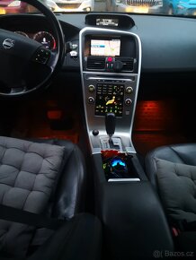 Volvo xc60 2,4 D5-136kw - 3