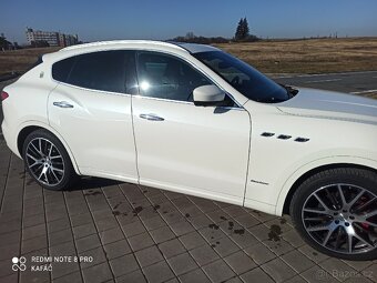Maserati Levante - 3
