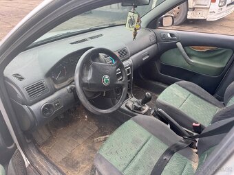 SKODA OCTAVIA 1 na nahradni dily ND - 3