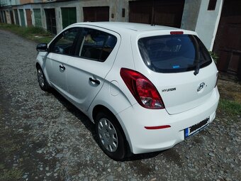 Hyundai i20 1.2 benzín-Koup.ČR,1 MAJITEL, PO VELKÉM SERVISU - 3