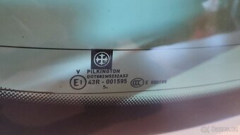 Zadní sklo VW Tiguan 2009 - 3