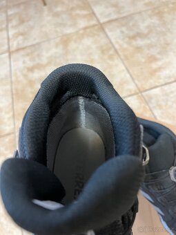 Outdoorové boty Adidas Terrex - 3