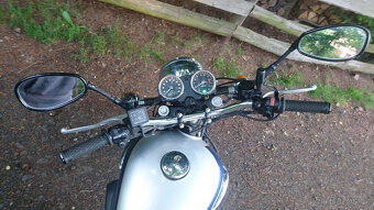 Kawasaki W650 - 3