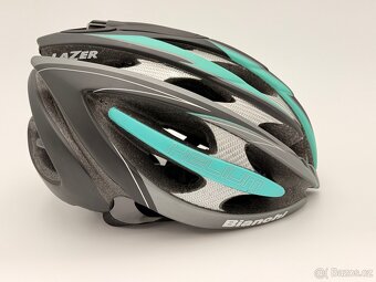 Prodám použitou helmu Lazer Helium - Bianchi 55-59cm - 3