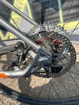 Giant toughroad alluxx SLR - 3