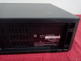 Videorekordér PANASONIC NV-SD450EE - 3