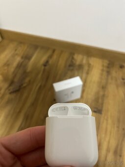 Apple Airpods 2. Generace - 3