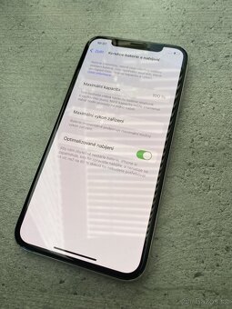 iPhone XS 64Gb - 3