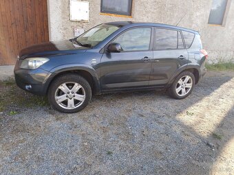 TOYOTA RAV4 2.2D 130kw - 3